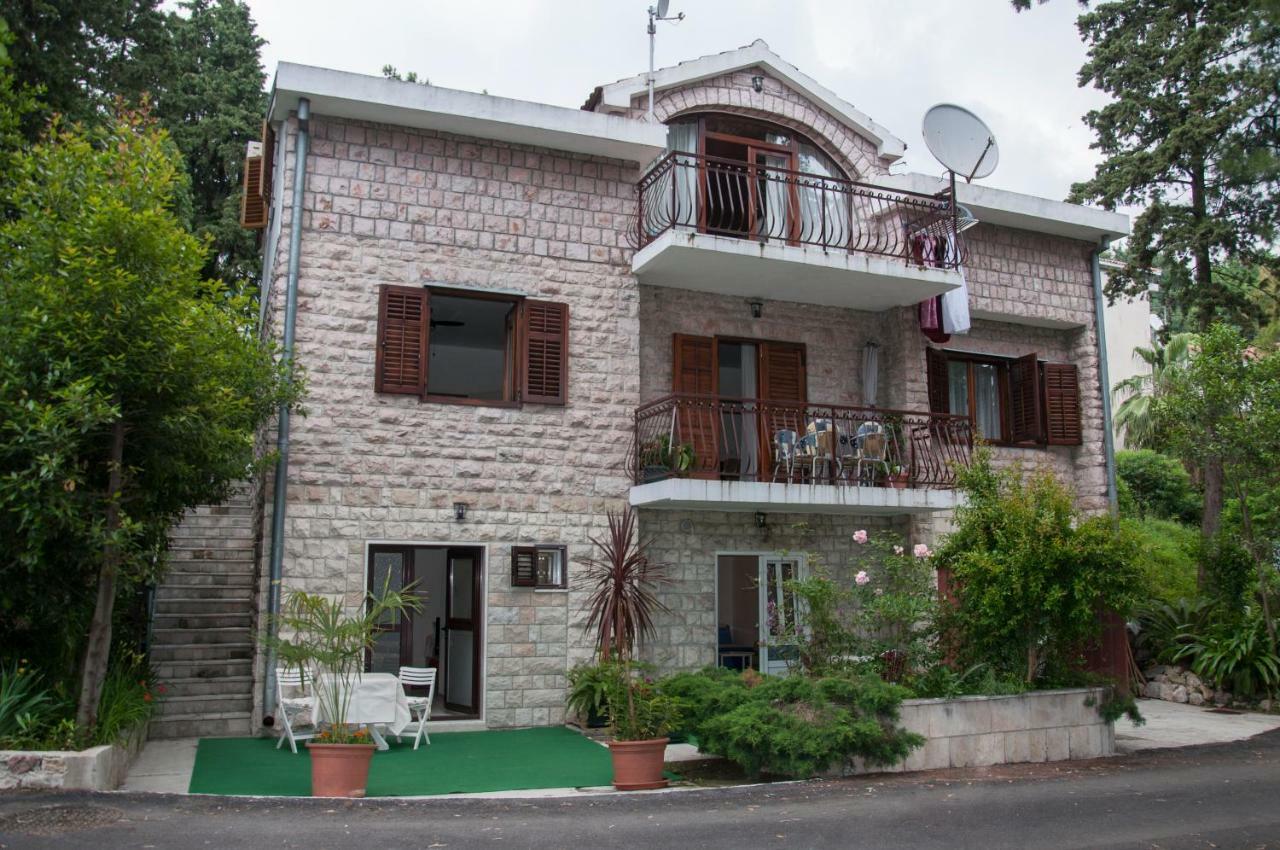 Vuksanovic Apartment تْشيرسيك نوفي المظهر الخارجي الصورة